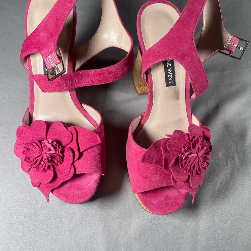 Nine West Pink Floral Sandals